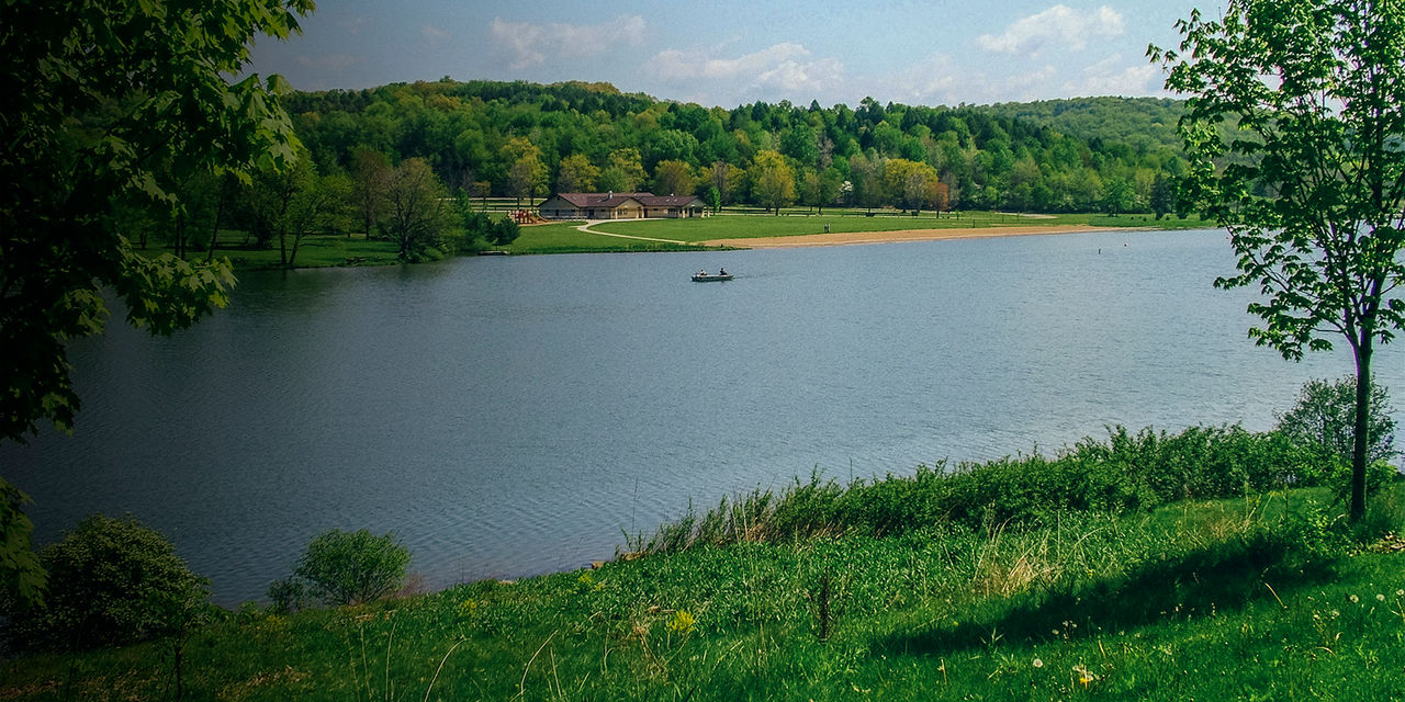 A view of the lake a Keystone State Park