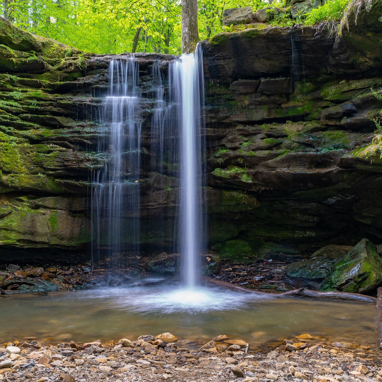 A view of Dundee Falls in Ohio